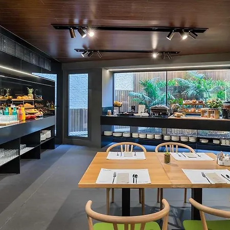 Hotel Occidental Diagonal 414 Barcelone