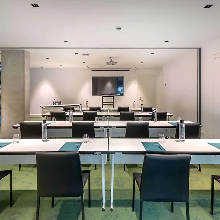 Occidental Diagonal 414 Otel Barselona